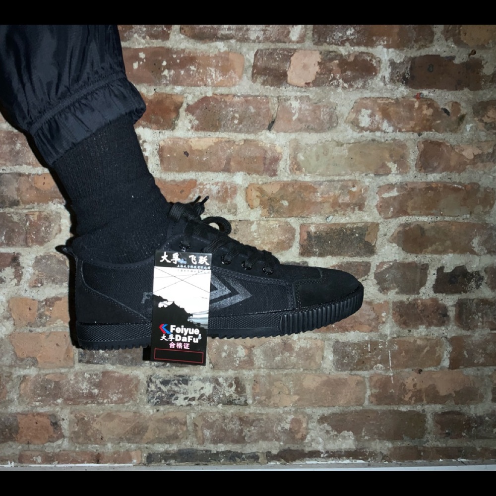 Feiyue Da Fu Athletic Sneakers NWT Black SZ 10 W